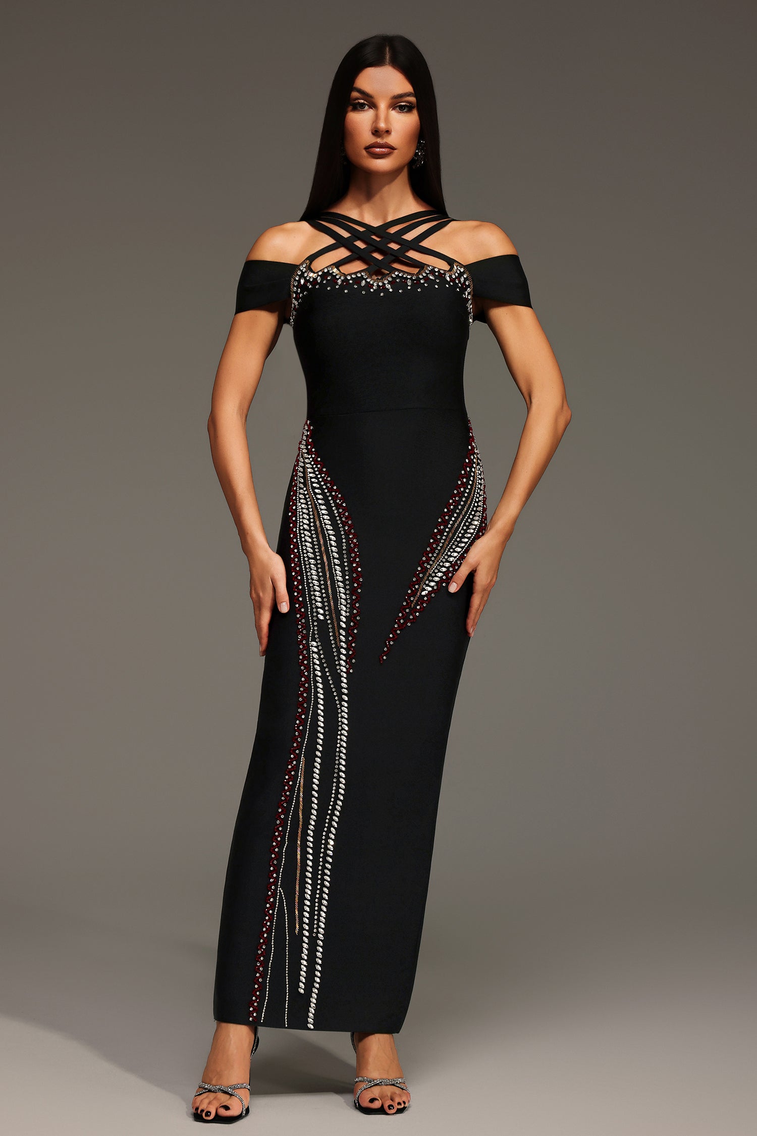 Ternan Sleeveless Diamond Hollow Out Bandage Maxi Dress